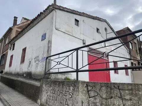 Local comercial en El Crucero-Cortes
