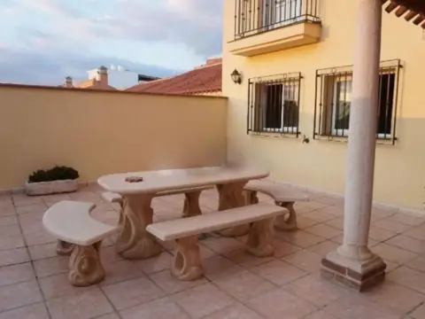 Chalet en Núcleo Urbano