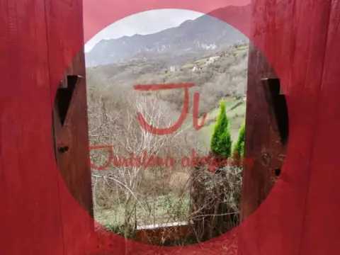 Chalet en Ablanedo (Riosa)