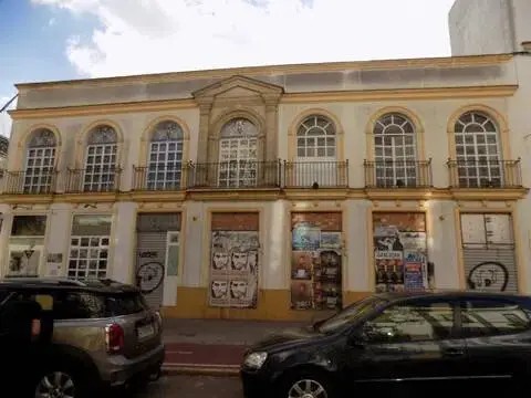 Local comercial en calle Porvenir