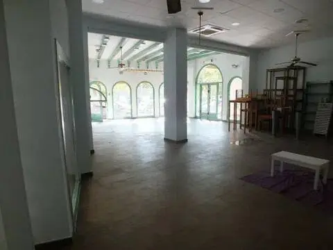 Local comercial en Carrer del Cap Norfeu