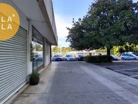 Local comercial en Algorta