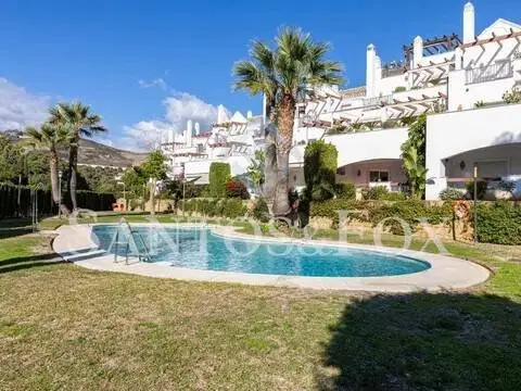 Piso en Los Naranjos-Las Brisas
