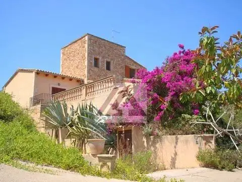 Casa rústica en Cala Ferrera