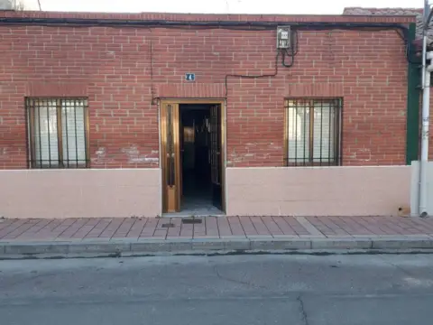 Chalet en Medina del Campo