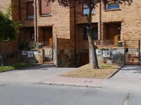 Chalet en Medina del Campo