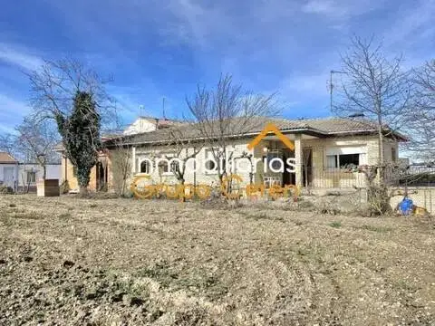 Chalet en Villarta-Quintana