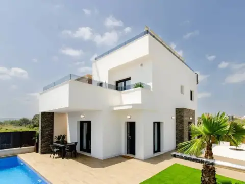 Chalet en Orihuela Pedanías