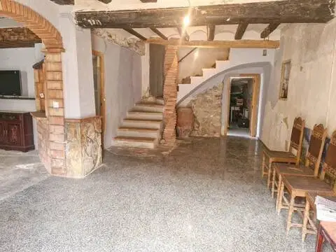 Casa rústica en calle de José Miguel Lainez