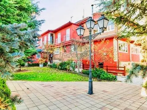 Chalet en calle de Murillo