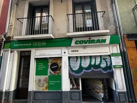 Local comercial en calle de San Antón