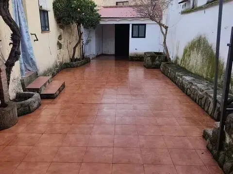 Casa adosada en Valdeverdeja