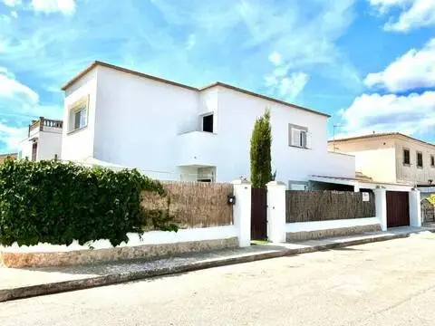 Chalet en Campos