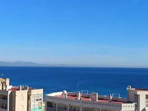 Piso en Los Arenales del Sol