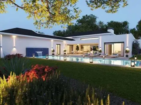 Chalet en Núcleo