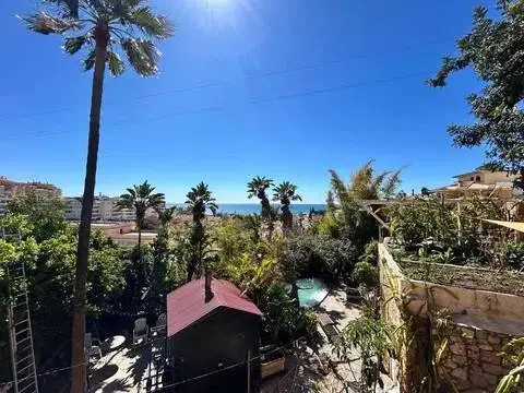 Chalet en La Cala del Moral