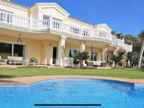 Chalet en Nagüeles Alto