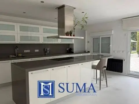 Chalet en La Moraleja