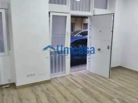 Piso en El Cónsul-El Romeral-La Colonia Santa Inés