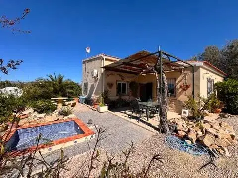 Chalet en Cieza