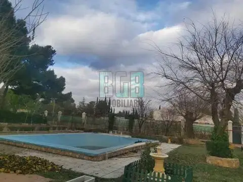 Chalet en Pedanías y Barrios Rurales