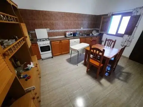 Edificio en calle Antigua No Number