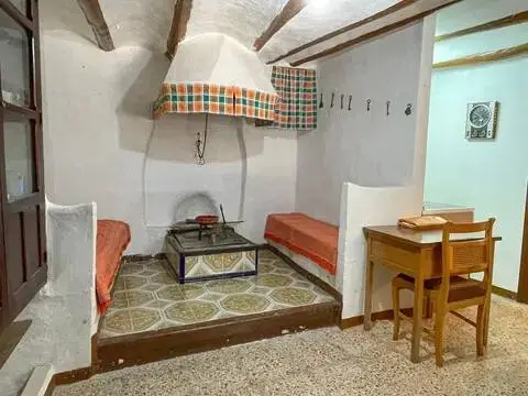Casa rústica en calle de la Fuente