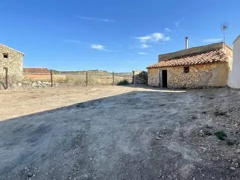 Casa rústica en calle de la Fuente