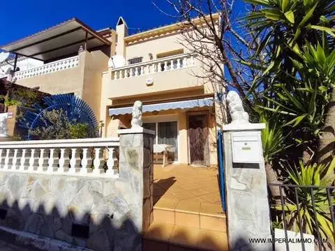 Casa adosada en Castelló d'Empúries