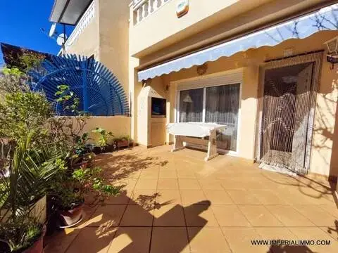 Casa adosada en Castelló d'Empúries