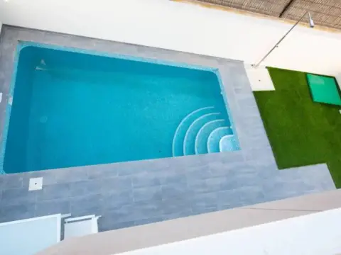 Chalet en Los Montesinos