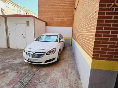 Garaje en Fuensalida