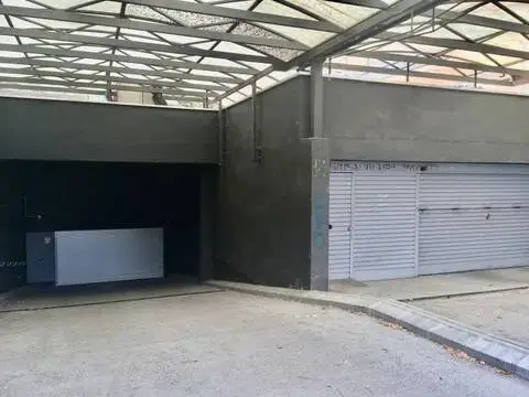 Garaje en Carrer de la Riera de Bugantó