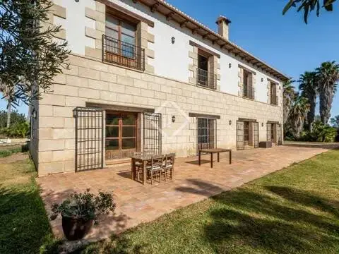 Chalet en Torrellano-Valverde-Parc Empresarial