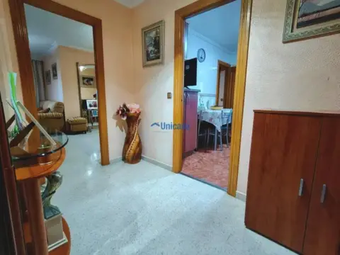 Piso en Carlos Haya