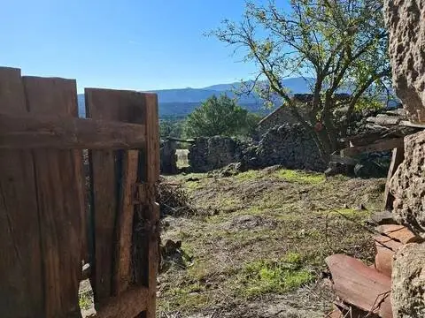 Casa rústica en Piedralaves