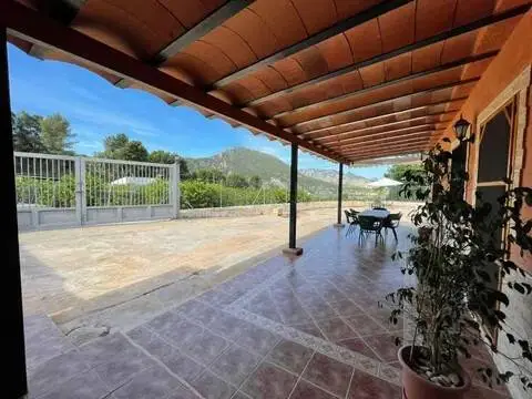 Chalet en Blanca