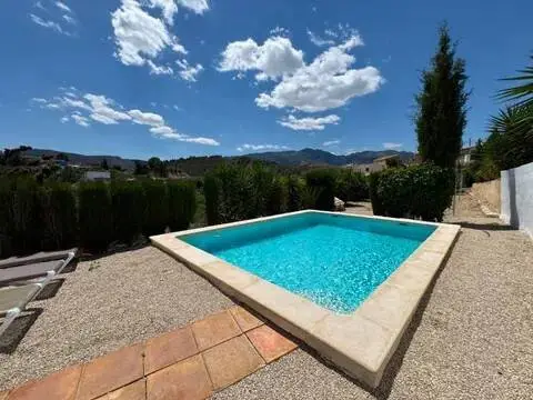 Chalet en Blanca