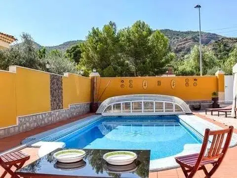 Chalet en Orihuela Pedanías
