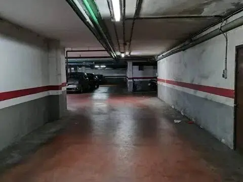 Garaje en Carrer de Barcelona