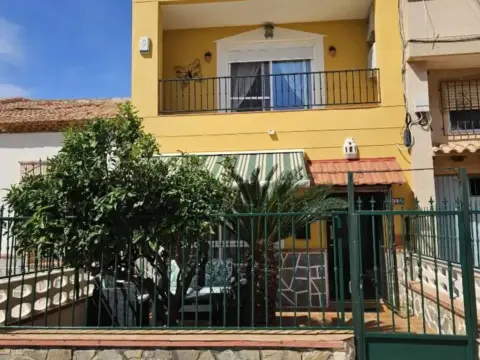 Chalet en calle Ramos Carratala