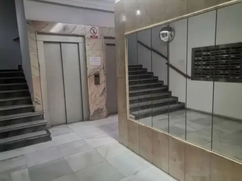 Oficina en Rambla del Obispo Orbera
