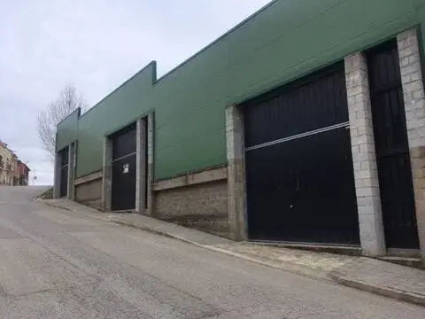 Nave industrial en Carrer de Sant Jordi