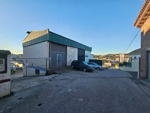 Nave industrial en Plaza San Rafael