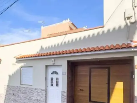 Chalet en calle de Pedro Hernández