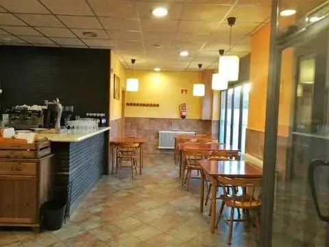 Local comercial en Ctra. de Santpedor-Bases de Manresa