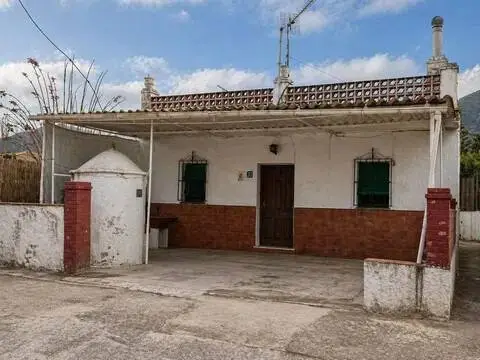 Casa rústica en calle Templo Budista No Number