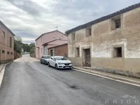 Casa rústica en Arcos de La Llana