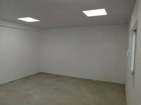 Nave industrial en Los Prados