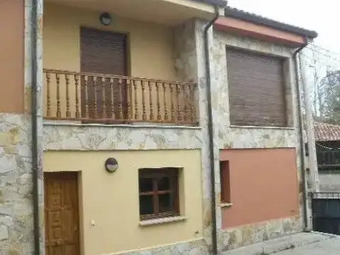 Chalet en calle calle Celorio, 219B